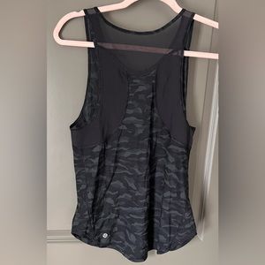 Lululemon Sculpt tank